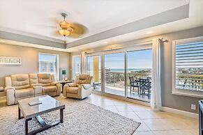Harbor Landing 601b 3 Bedroom Condo by RedAwning