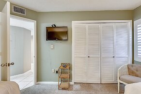 Inlet Reef 617 2 Bedroom Condo by RedAwning