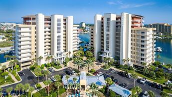 Harbor Landing 902b 3 Bedroom Condo by RedAwning