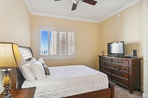 Harbor Landing 902b 3 Bedroom Condo by RedAwning