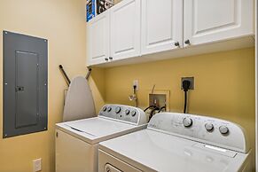 Harbor Landing 902b 3 Bedroom Condo by RedAwning