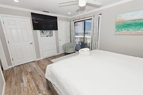 Sandpiper Cove 2138 2 Bedroom Condo by RedAwning