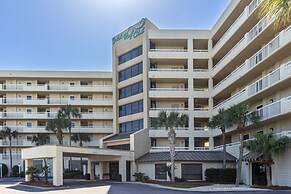 Inlet Reef 102 2 Bedroom Condo by RedAwning