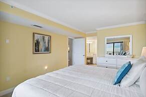Inlet Reef 102 2 Bedroom Condo by RedAwning