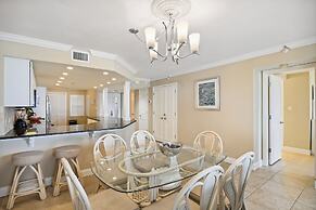 Inlet Reef 102 2 Bedroom Condo by RedAwning
