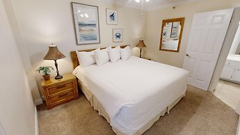 Inlet Reef 616 2 Bedroom Condo by RedAwning