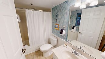 Inlet Reef 616 2 Bedroom Condo by RedAwning