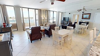 East Pass Towers 305 2 Bedroom Condo by RedAwning