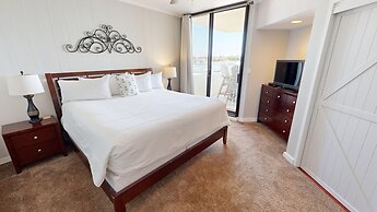 East Pass Towers 305 2 Bedroom Condo by RedAwning