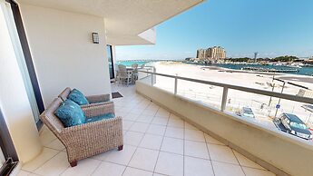 East Pass Towers 305 2 Bedroom Condo by RedAwning