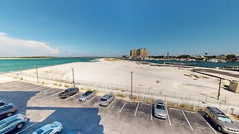 East Pass Towers 305 2 Bedroom Condo by RedAwning