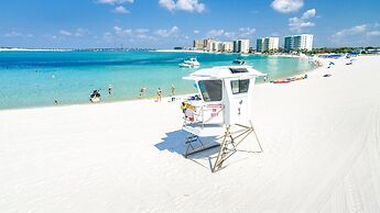 East Pass Towers 305 2 Bedroom Condo by RedAwning