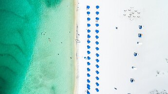 East Pass Towers 305 2 Bedroom Condo by RedAwning