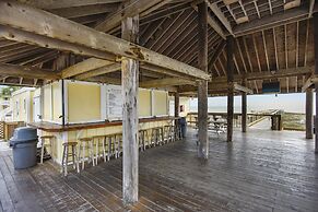 Sandpiper Cove 1115 3 Bedroom Condo by RedAwning