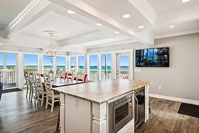 Sandpiper Cove 1115 3 Bedroom Condo by RedAwning