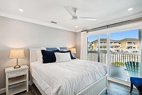 Sandpiper Cove 1115 3 Bedroom Condo by RedAwning