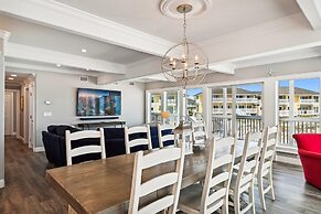 Sandpiper Cove 1115 3 Bedroom Condo by RedAwning