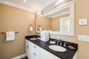 Sandpiper Cove 1115 3 Bedroom Condo by RedAwning