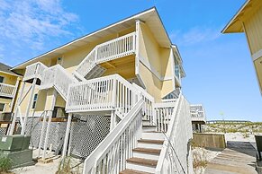 Sandpiper Cove 1115 3 Bedroom Condo by RedAwning