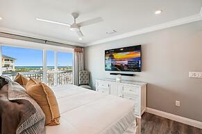 Sandpiper Cove 1115 3 Bedroom Condo by RedAwning