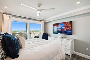 Sandpiper Cove 1115 3 Bedroom Condo by RedAwning