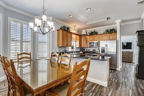 Joe's Dream 3 Bedroom Home by RedAwning