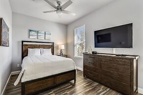 Joe's Dream 3 Bedroom Home by RedAwning