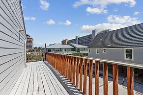 The Other Castle 5 Bedroom Home by RedAwning