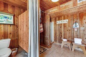 The Other Castle 5 Bedroom Home by RedAwning