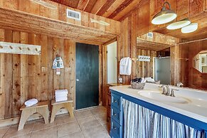 The Other Castle 5 Bedroom Home by RedAwning