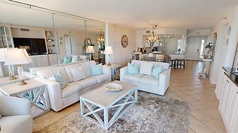 Inlet Reef 205 2 Bedroom Apts by RedAwning