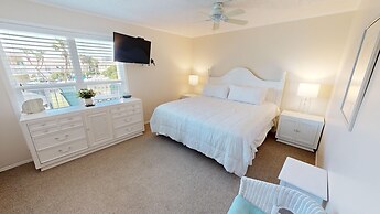 Sandpiper Cove 1082 2 Bedroom Condo by RedAwning