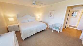 Sandpiper Cove 1082 2 Bedroom Condo by RedAwning