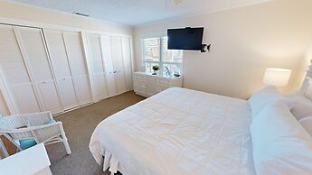 Sandpiper Cove 1082 2 Bedroom Condo by RedAwning
