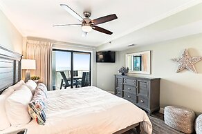 Inlet Reef 405 3 Bedroom Condo by RedAwning
