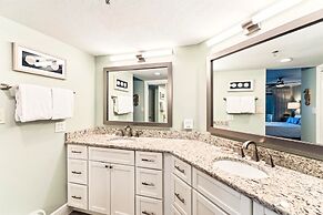 Inlet Reef 405 3 Bedroom Condo by RedAwning
