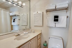 Sandpiper Cove 0012 3 Bedroom Villa by RedAwning