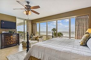 Oceania 204 3 Bedroom Condo by RedAwning