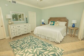 Oceania 106 3 Bedroom Condo by RedAwning