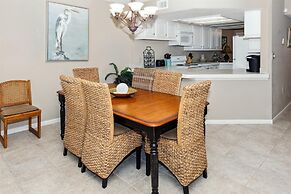 Inlet Reef 306 2 Bedroom Condo by RedAwning