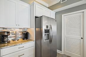 Oceania 703 3 Bedroom Condo by RedAwning