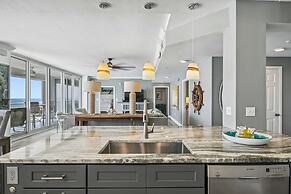 Oceania 703 3 Bedroom Condo by RedAwning