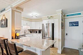 Dolphin Point 104b 2 Bedroom Condo by RedAwning
