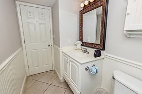 Shoreline Towers 1063 2 Bedroom Condo by RedAwning