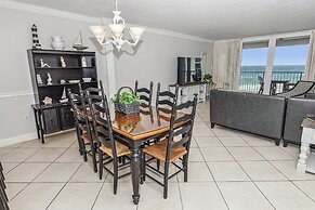 Shoreline Towers 1063 2 Bedroom Condo by RedAwning