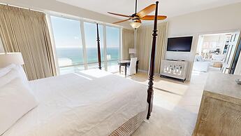 Oceania 906 3 Bedroom Condo by RedAwning