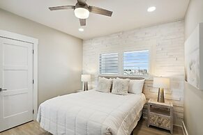 Oceania 307 3 Bedroom Condo by RedAwning