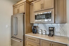 Oceania 307 3 Bedroom Condo by RedAwning