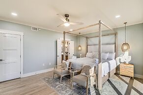 Oceania 307 3 Bedroom Condo by RedAwning