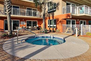 Destin Towers 21 2 Bedroom Condo by RedAwning